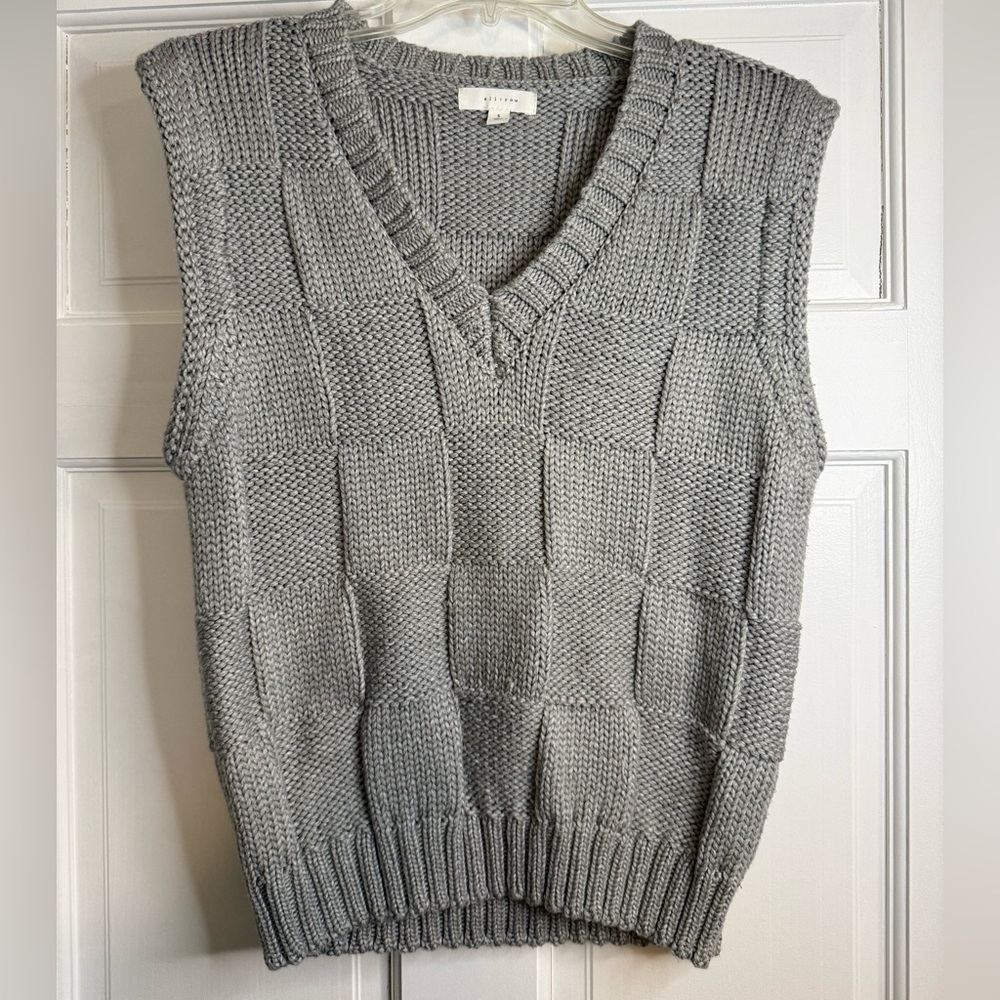 All Row Sweater Vest